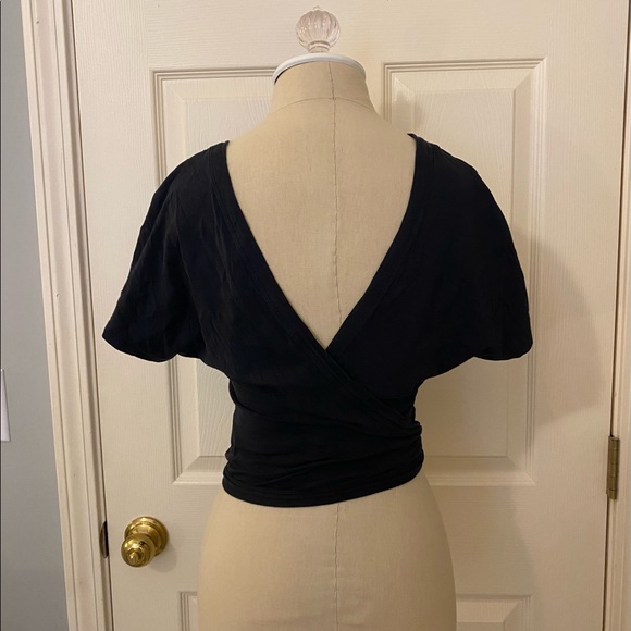 Lululemon It’s A Tie Tee - Picture 7 of 7